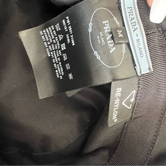 Prada  Logo Plaque embellished crystal nylon bucket hat size medium. NEVER USED - Picture 7 of 11